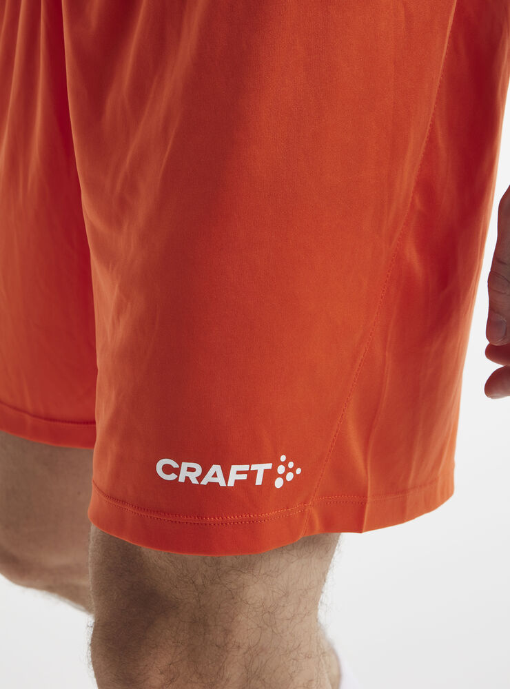 1905572-573000_CRAFT-SQUAD-SHORT-SOLID-M_Closeup4