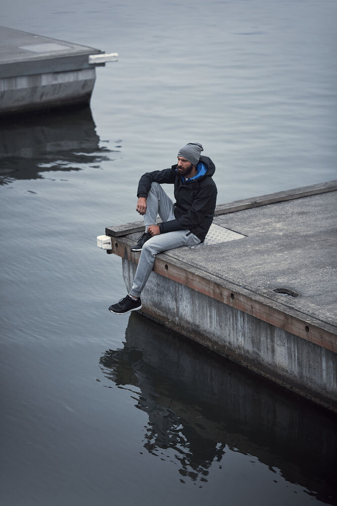 1906274-999000_1905790-950000_1906845-975000