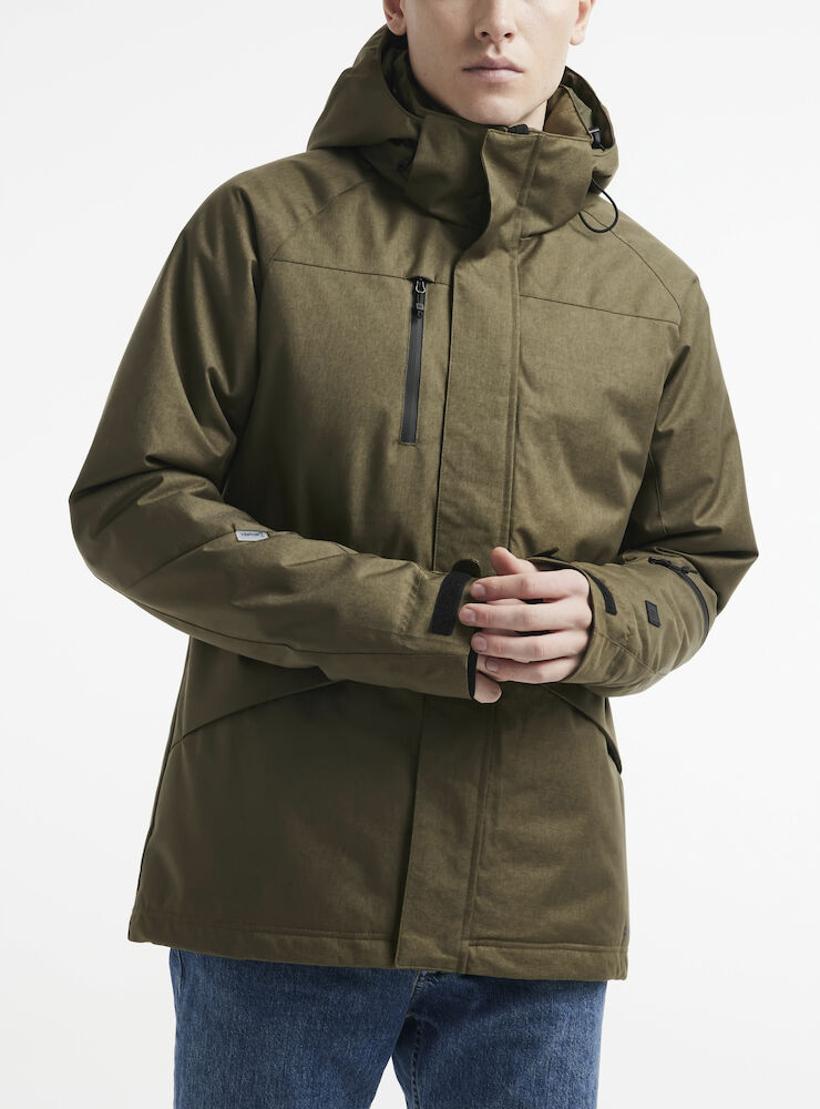 1906322-671000_Mountain-padded-jacket-M_Closeup1