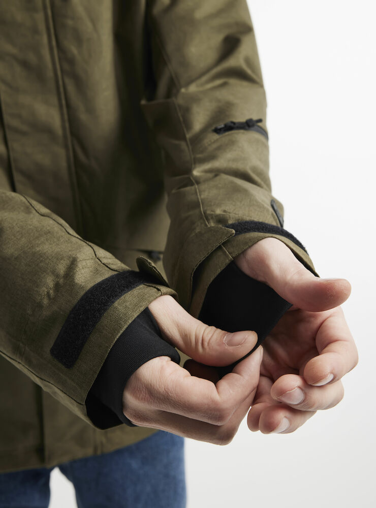 1906322-671000_Mountain-padded-jacket-M_Closeup4