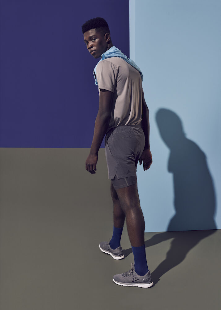 1908753-664000_1908764-985000_1908265-981000_19