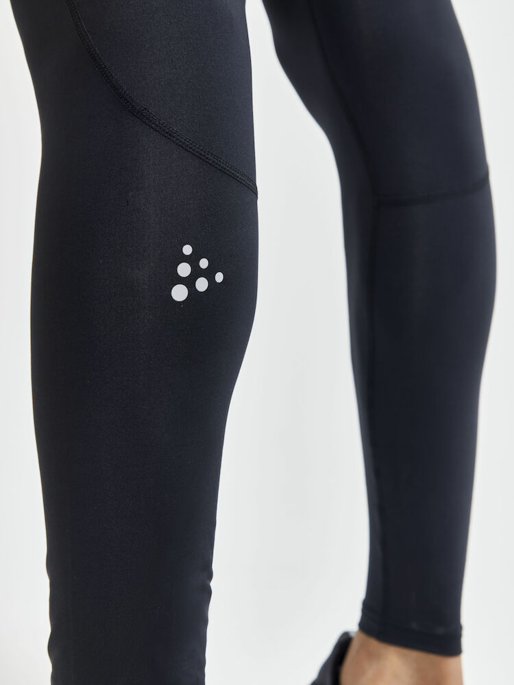 1908766-999000_ADV-Essence-Compression-Tights_Closeup5