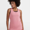 1908770-731000_ADV-Essence-Singlet-W_Closeup1