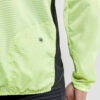 1908813-851000_Essence-Light-Wind-Jacket_Closeup3