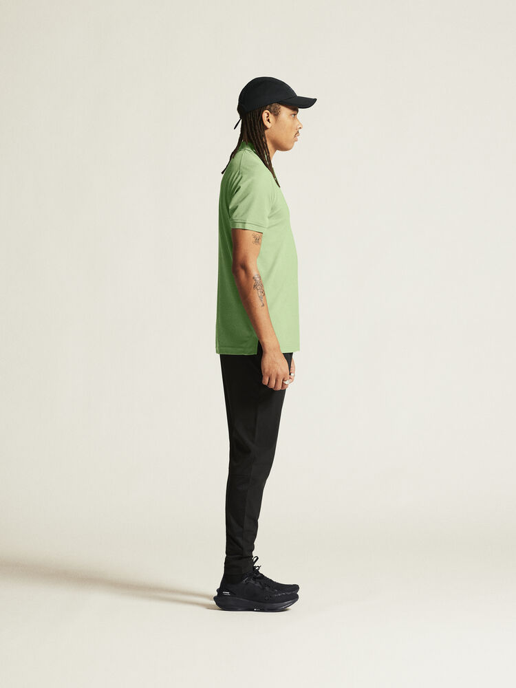 1909138-622000_Core-Unify-Polo-Shirt-M_closeup2