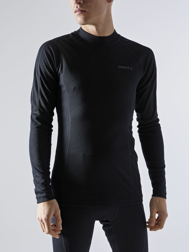 1909709-999000_CORE-Warm-Baselayer-Set_Closeup1