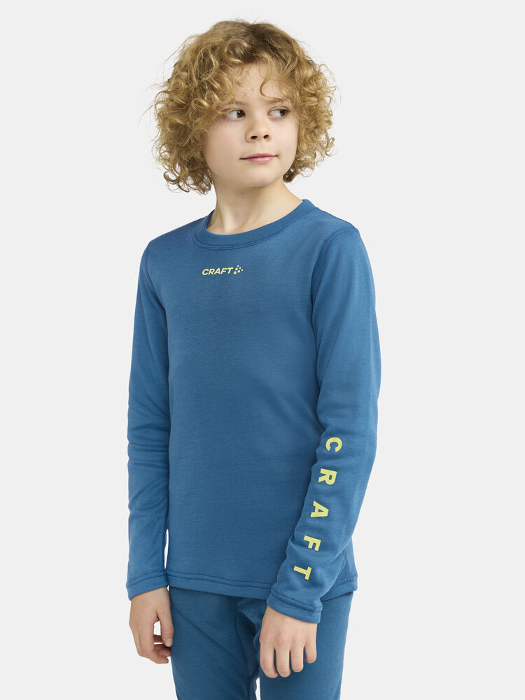 1909712-337000_CORE-Warm-Baselayer-Set-J_Closeup1