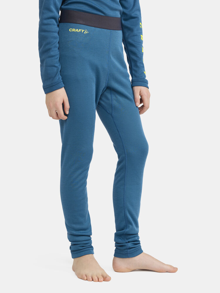 1909712-337000_CORE-Warm-Baselayer-Set-J_Closeup3