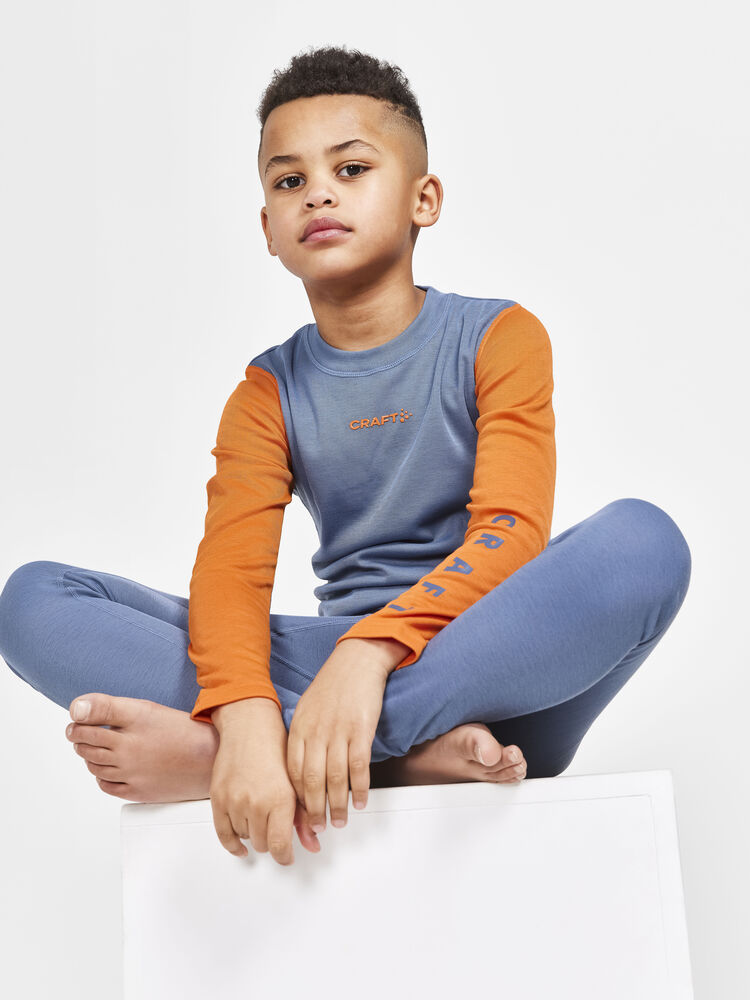 1909712-362580_CORE-Warm-Baselayer-Set-J_Closeup6
