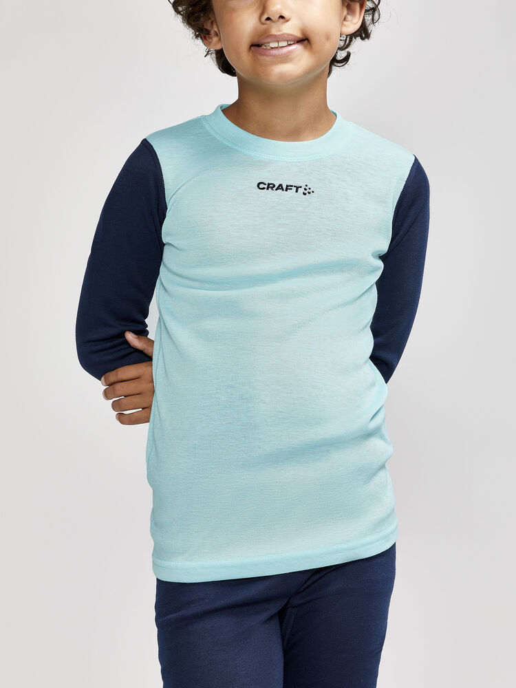 1909712-396319_CORE-Warm-Baselayer-Set-J_Closeup1