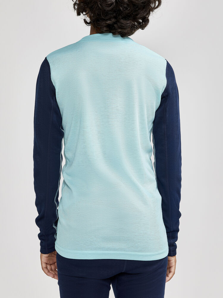 1909712-396319_CORE-Warm-Baselayer-Set-J_Closeup2