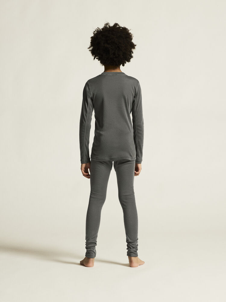 1909712-985355_CORE-Warm-Baselayer-Set-Jr_closeup3