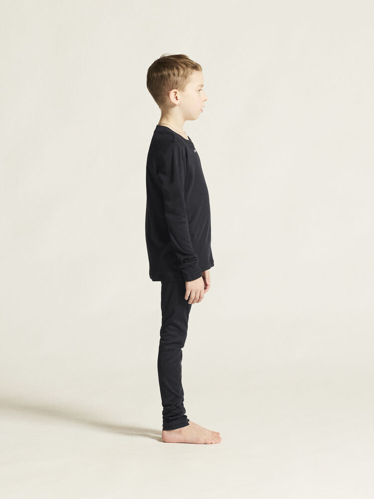 1909712-999000_Thermal-Baselayer-Set-Jr_closeup2