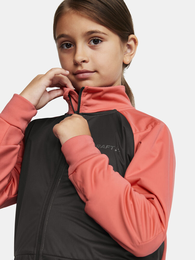 1909807-740992_Core-Warm-XC-Jacket_Closeup3