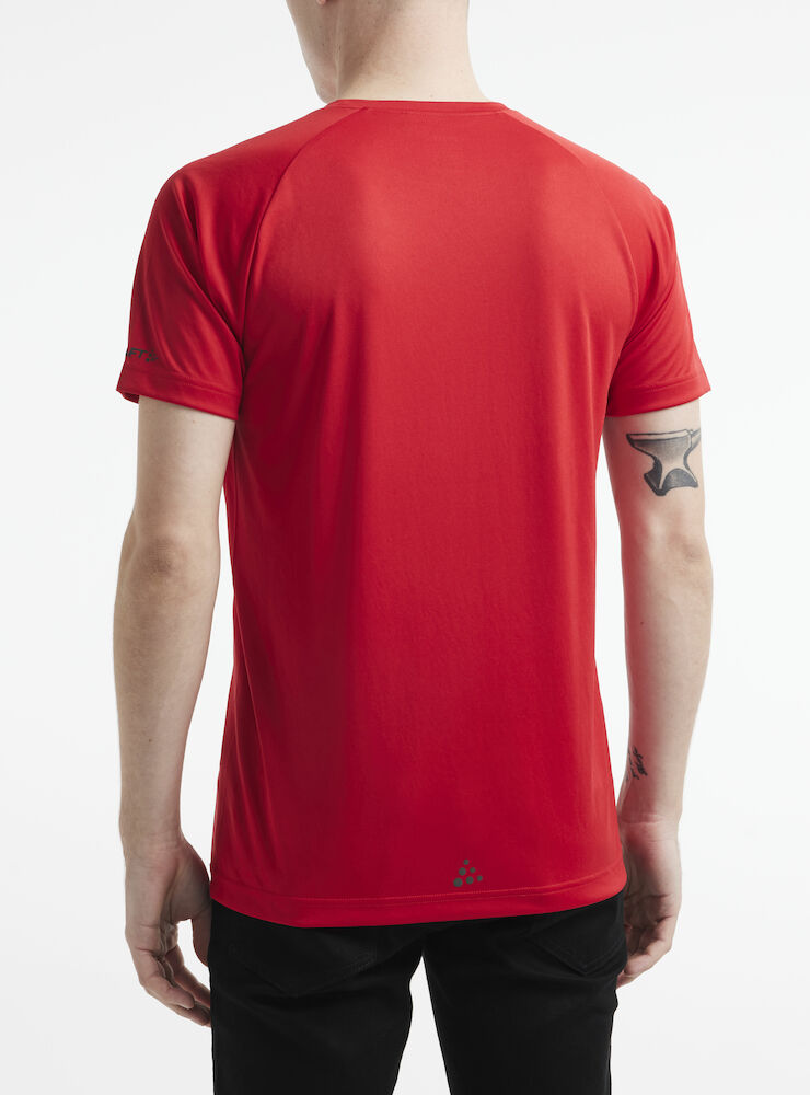 1909878-430000_Core-Unify-Training-Tee-M_Closeup2