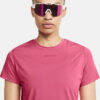 1909984-745000_ADV-Essence-SS-Tee-W_closeup3
