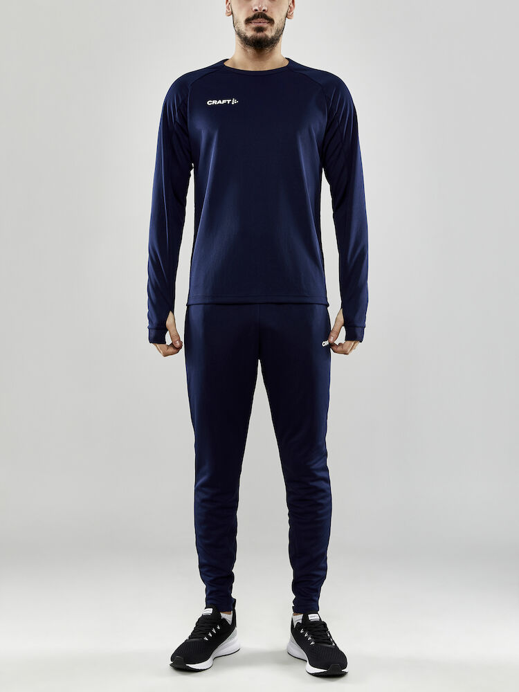 1910166-390000_Evolve-Slim-Pants-M_Closeup4