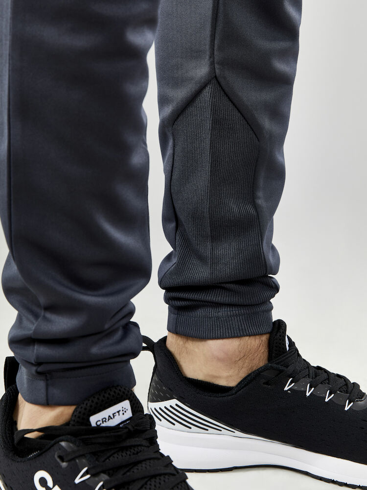 1910166-995000_Evolve-Slim-Pants-M_Closeup6