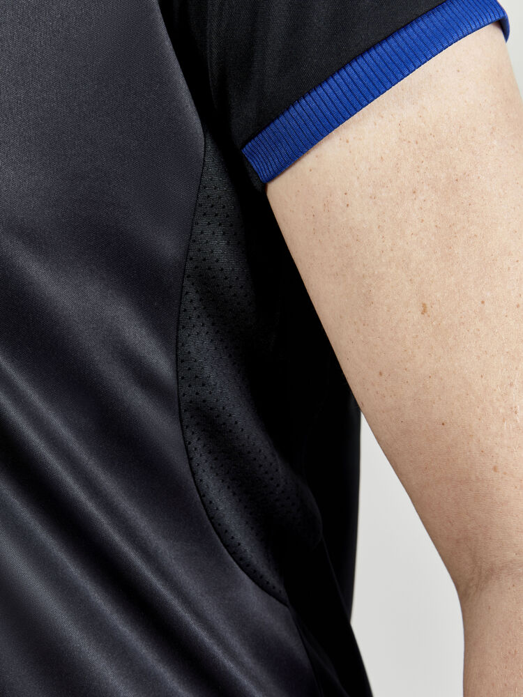 1910179-999346_Progress-2.0-Graphic-Jersey-W_Closeup5