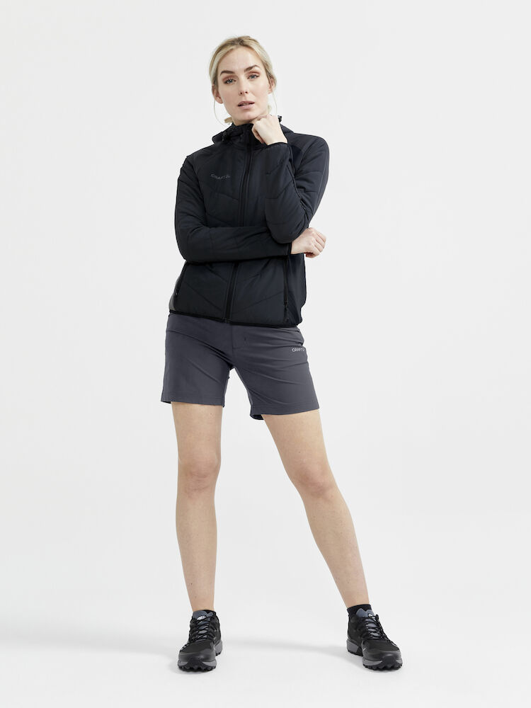 1910395-995000_ADV-Explore-Tech-Shorts-W_Closeup3