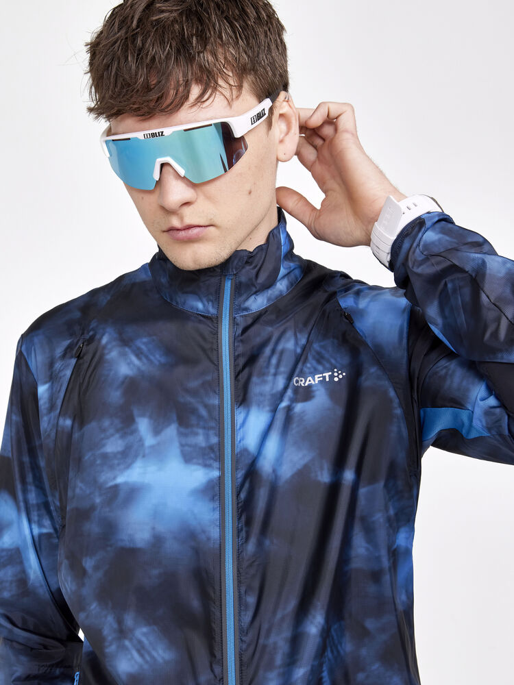 1910410-379007_PRO-Hypervent-Jacket-M_Closeup3
