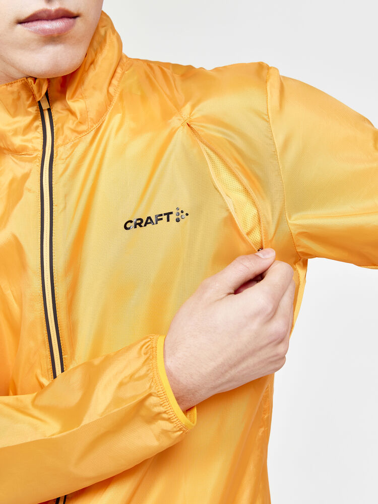 1910410-543000_PRO-Hypervent-Jacket-M_Closeup4