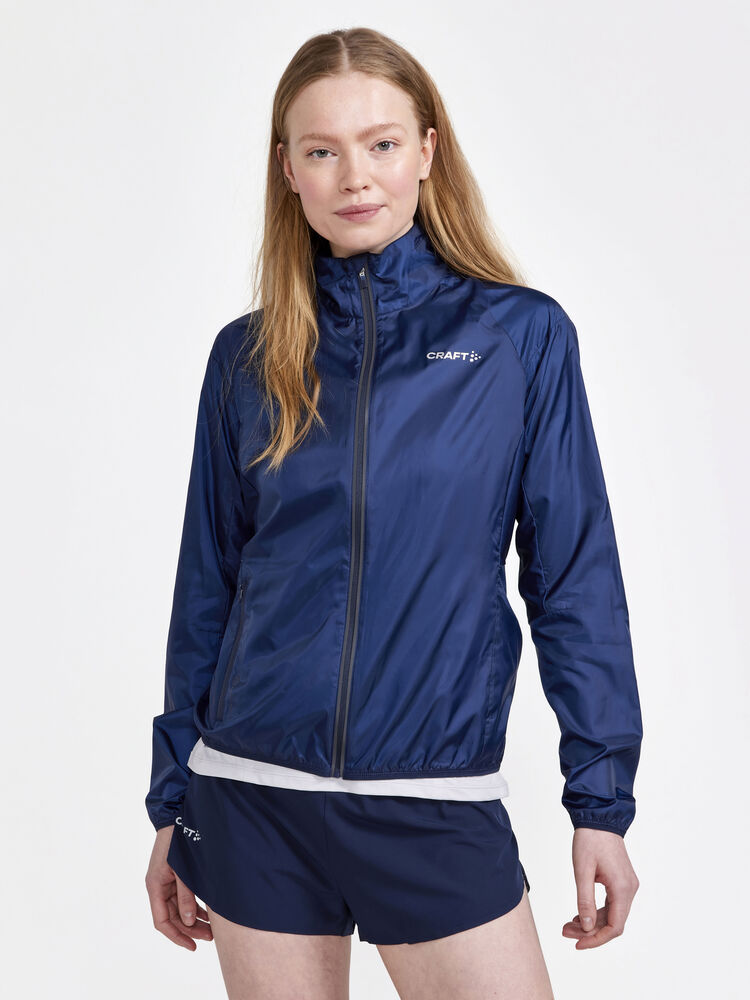 1910427-396000_PRO-Hypervent-Jacket-W_Closeup1