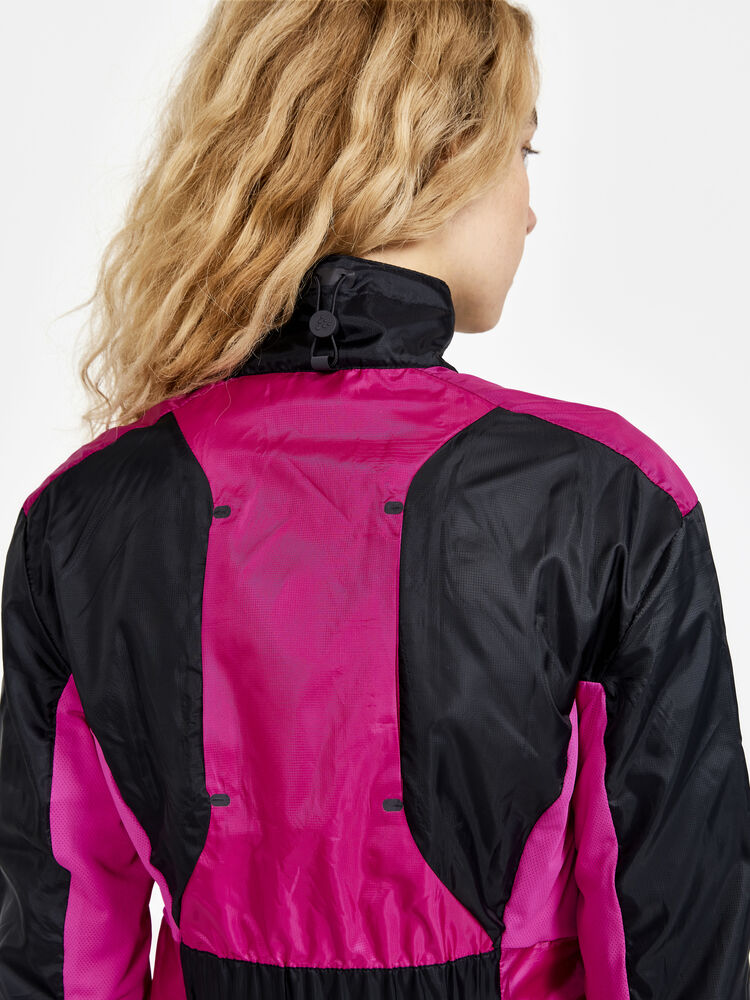 1910427-999486_PRO-Hypervent-Jacket-W_Closeup4