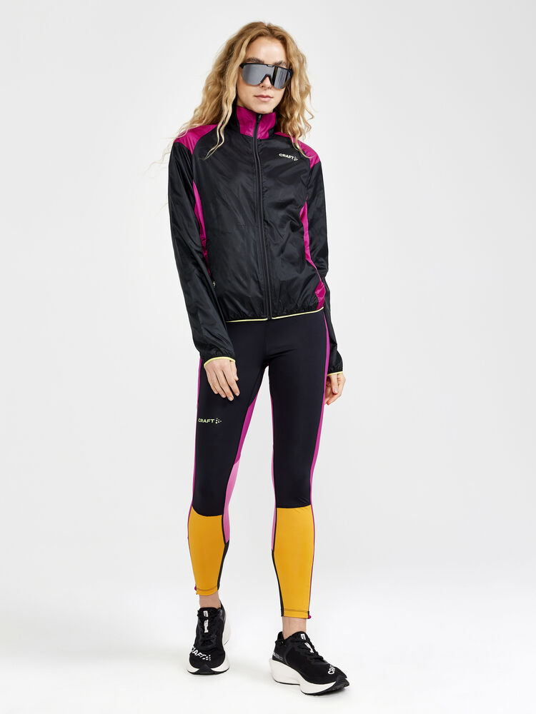 1910427-999486_PRO-Hypervent-Jacket-W_Closeup6