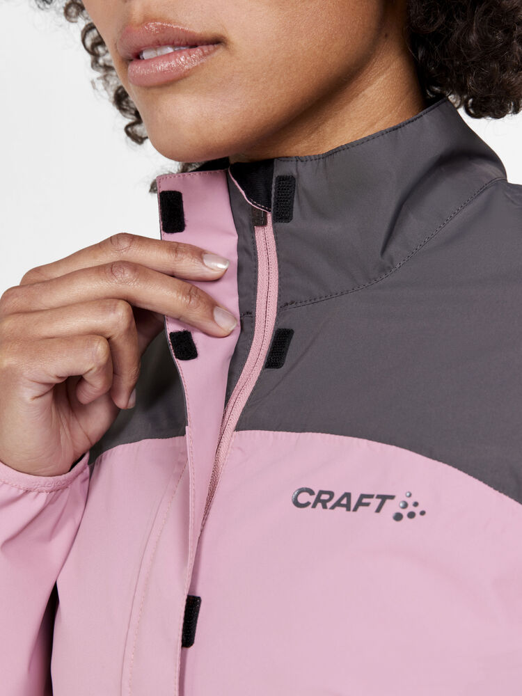 1910566-985743_Core-Endur-Hydro-Jacket-W_Closeup5