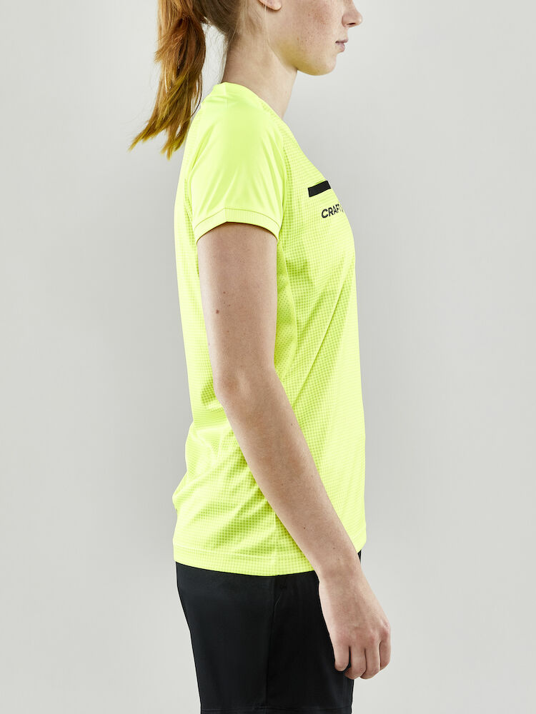 1910954-851000_Evolve-Referee-Jersey-W_Closeup2