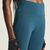 1911916-629507_ADV-Essence-Tights-2-W_closeup5