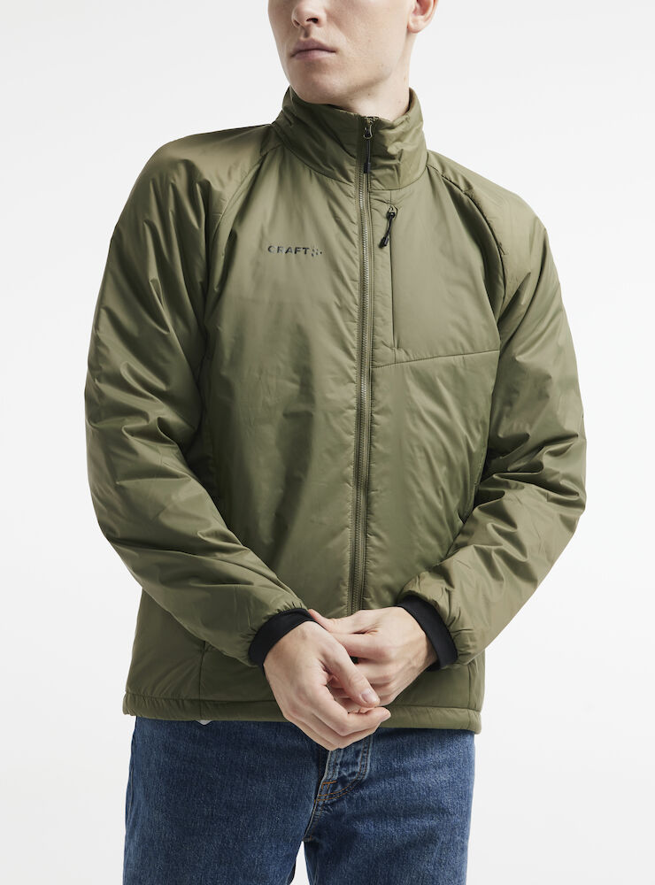 1912215-664000_CORE-Light-Padded-Jacket-M_Closeup1