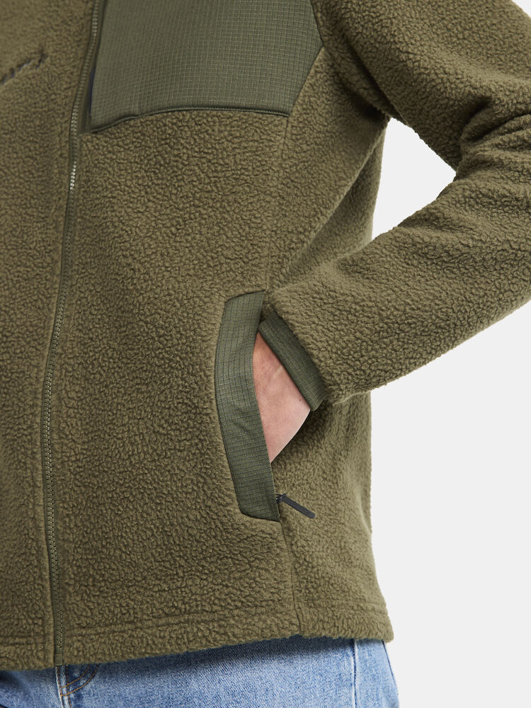 1912220-664000_ADV-Explore-Pile-Fleece-Jacket-M_closeup5