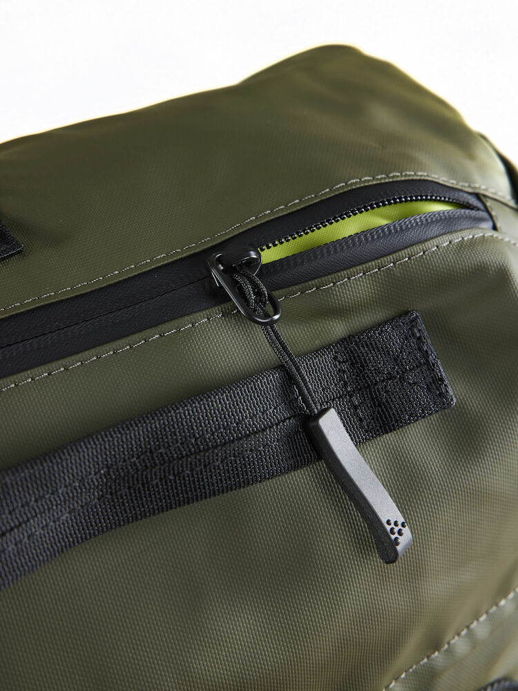 1912510-580000_Adv-Entity-Travel-Backpack-40-L_Closeup