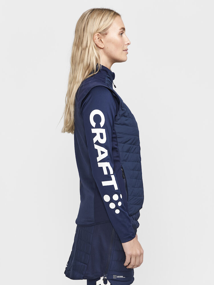 1912526-396000_ADV-Nordic-Ski-Club-Vest-W_Closeup2