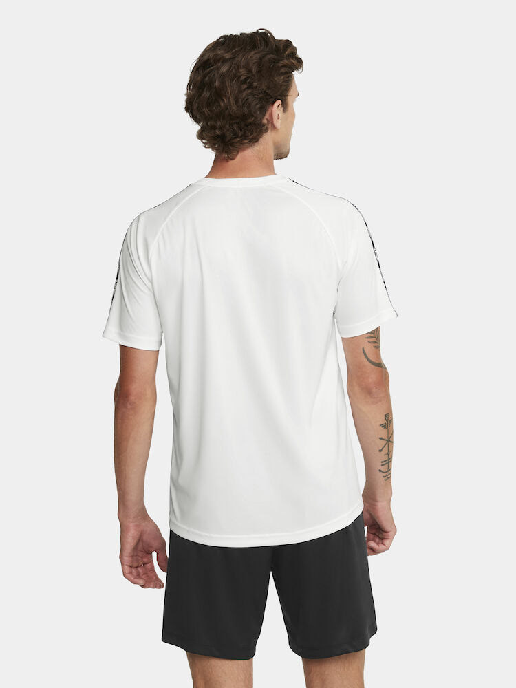 1912725-900000_Squad-2.0-Contrast-Jersey-M_Closeup3