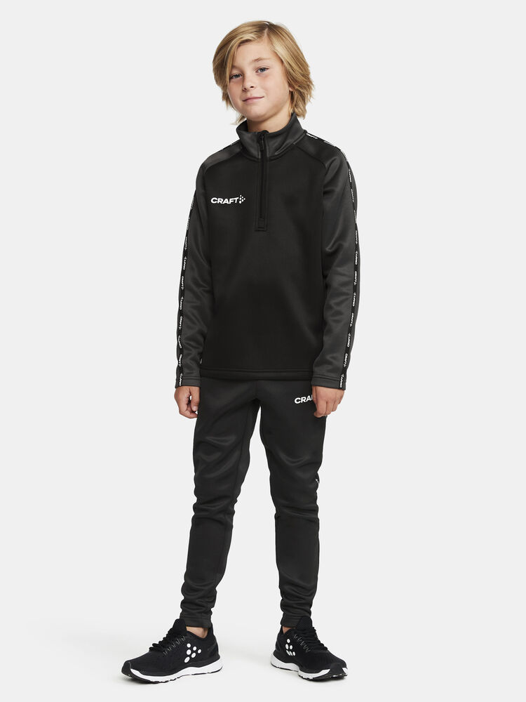 1912733-999985_Squad-2.0-Half-Zip-Jr_Closeup5