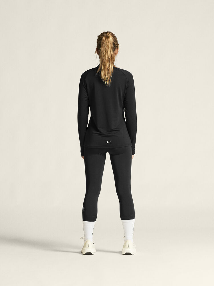 1912748-999000_Extend-Half-Zip-W_closeup3