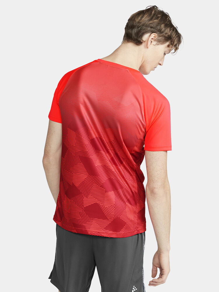 1912759-410000_Premier-Fade-Jersey-M_Closeup3