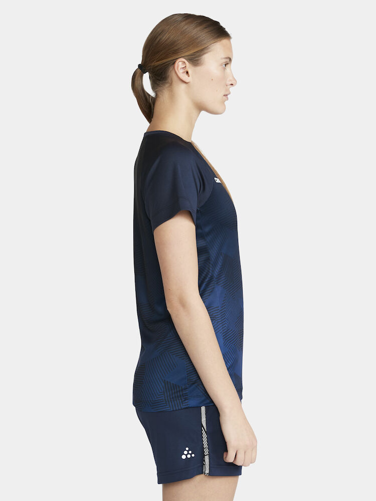 1912760-390000_Premier-Fade-Jersey-W_Closeup2