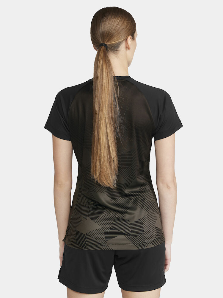 1912760-999000_Premier-Fade-Jersey-W_Closeup3