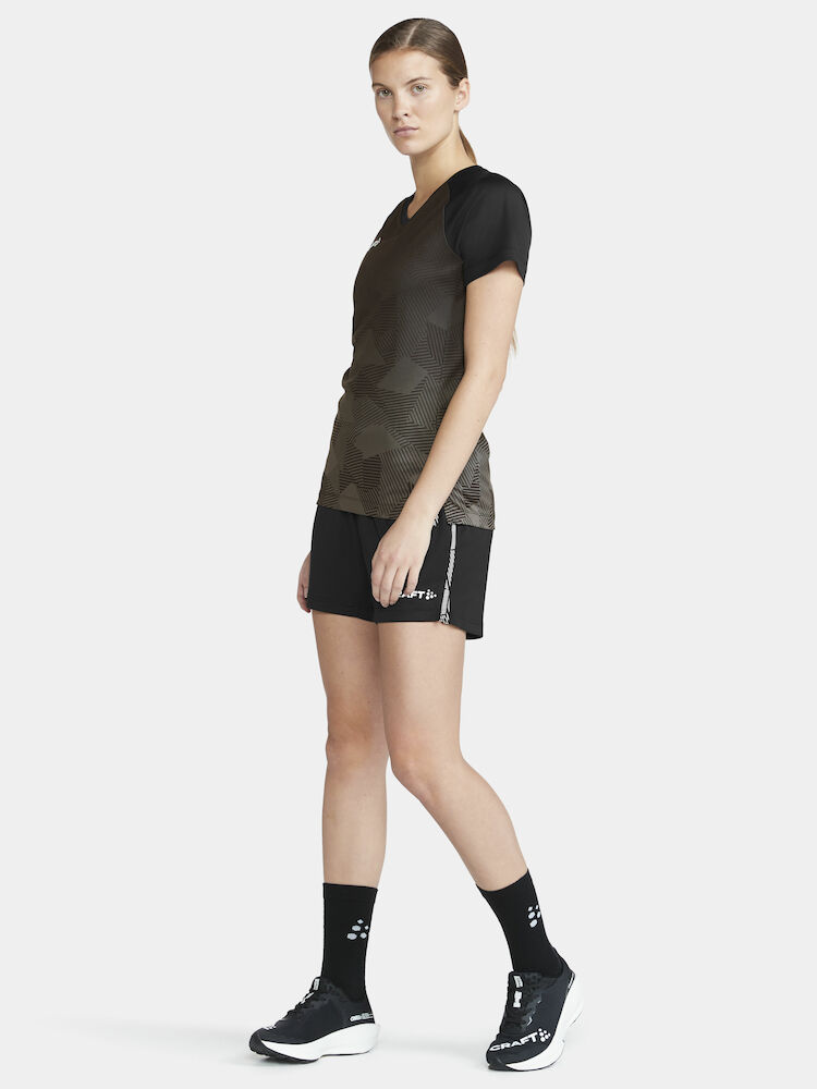 1912760-999000_Premier-Fade-Jersey-W_Closeup6