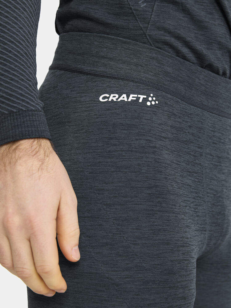 1913284-396000_NOR-Core-Dry-Active-Comfort-Pant-M_closeup_00096