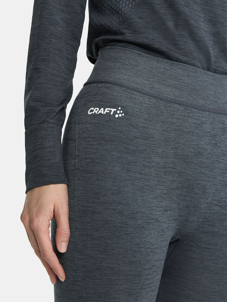 1913285-396000_NOR-Core-Dry-Active-Comfort-Pant-W_closeup_01298