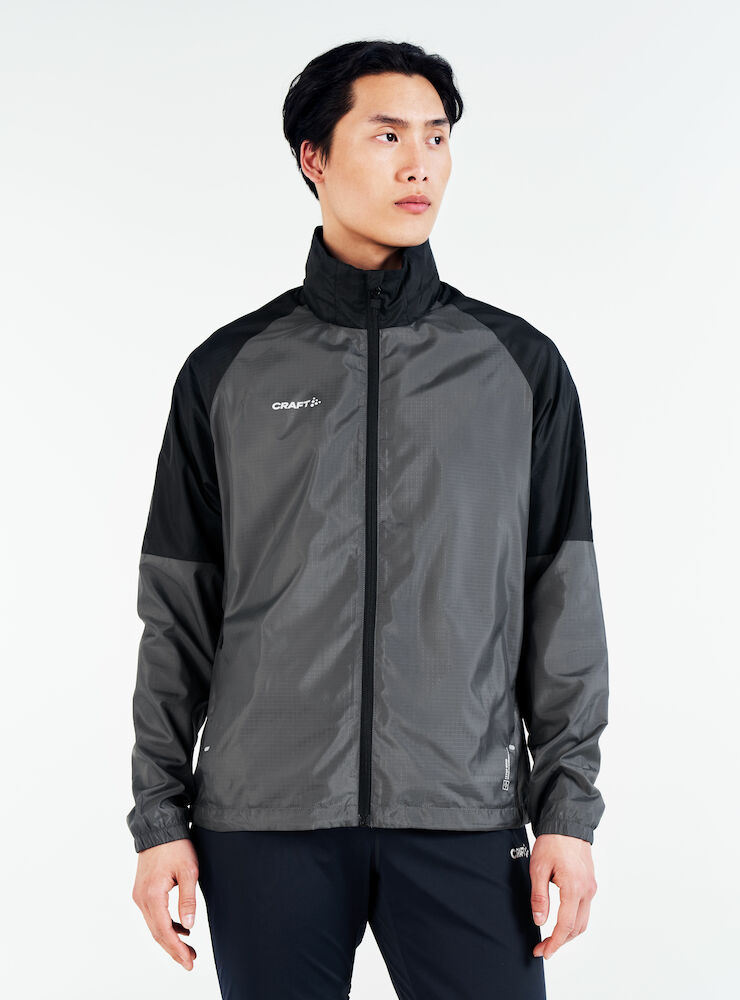 1913386-985999_CORE-Unify-Wind-Jacket-M_Closeup1