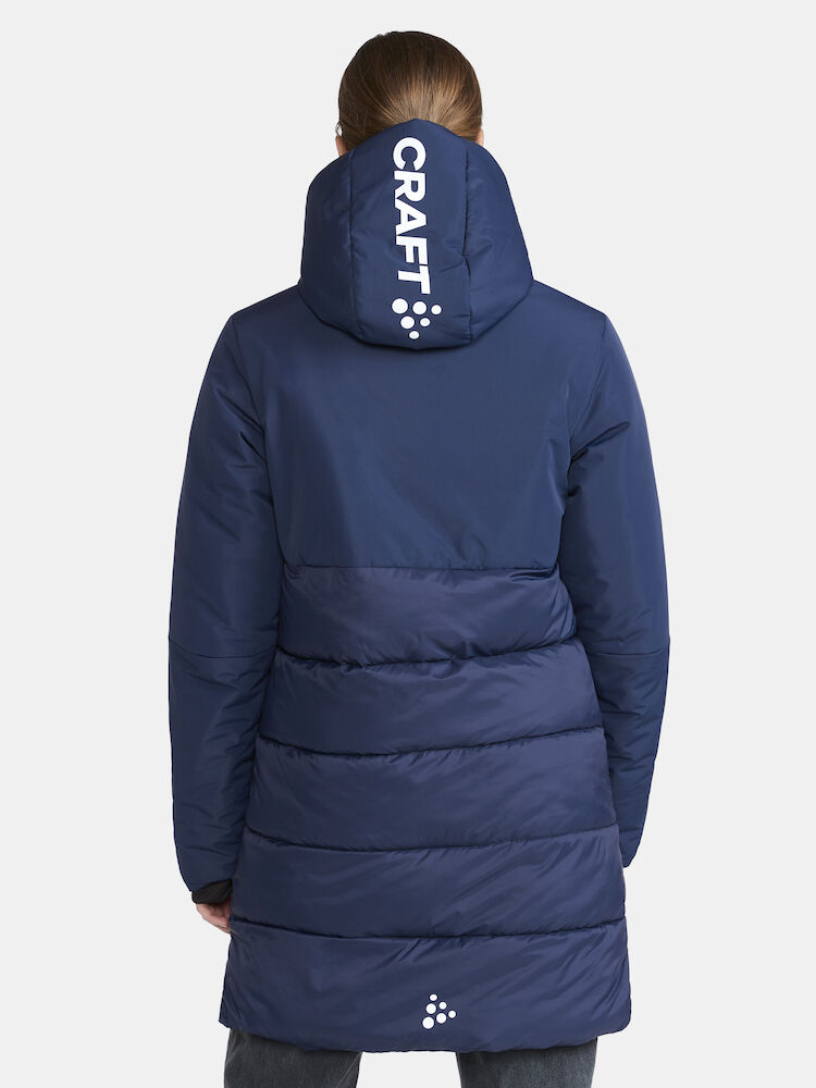 1913813-390000_CORE-Evolve-Isolate-Parkas-W_Closeup3