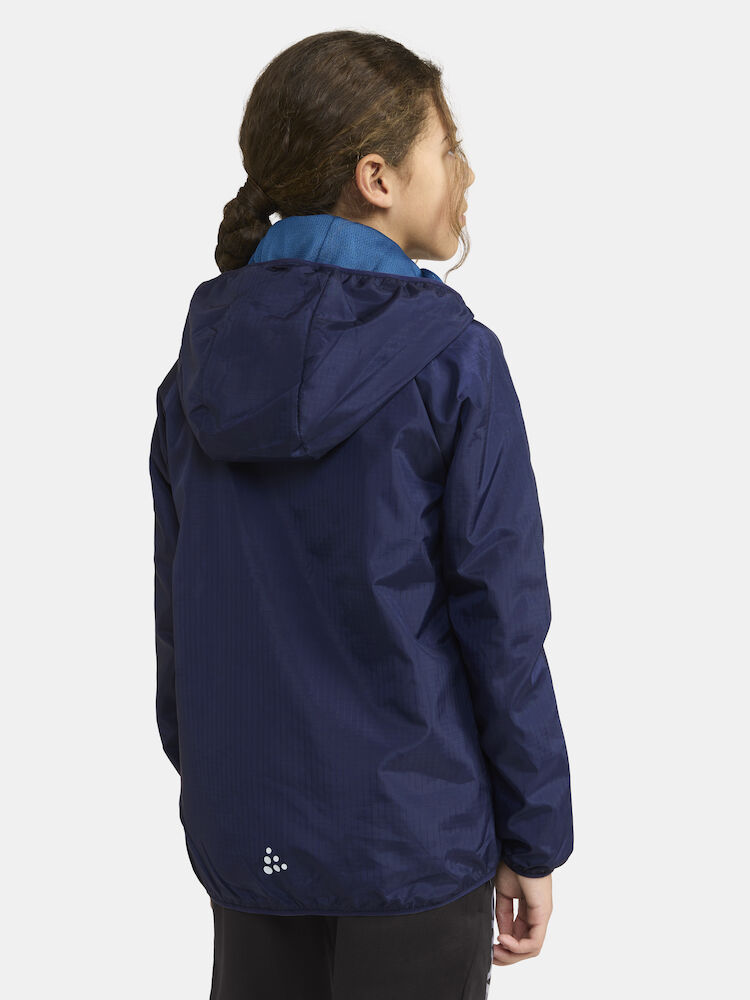 1913818-390000_Squad-Wind-Jacket-Jr_Closeup2