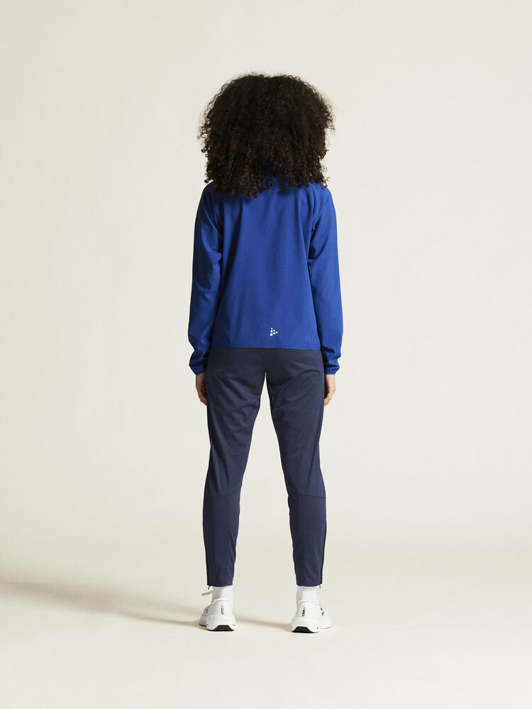 1914673-346000_Rush-2-Training-Jacket-W_closeup3