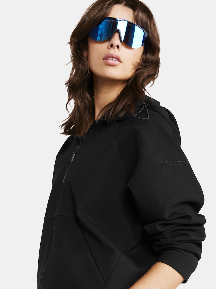 1914701-999000_ADV-Join-FZ-Hoodie-W_closeup3